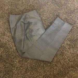 Charter Club Women’s black and white gingham check slacks